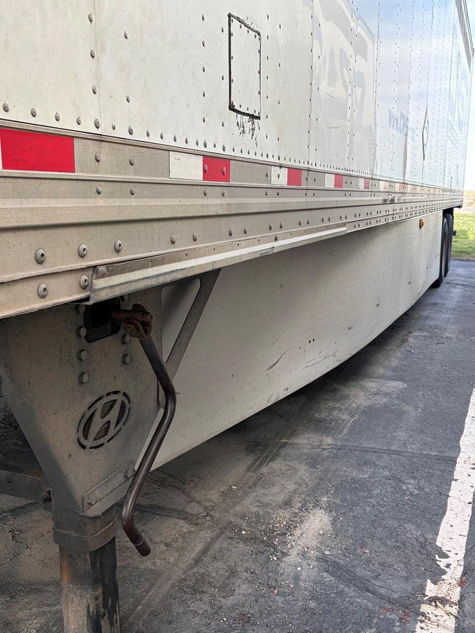 2016 HYUNDAI DRY VAN 10015783657 2016 HYUNDAI DRY VAN 10015783657