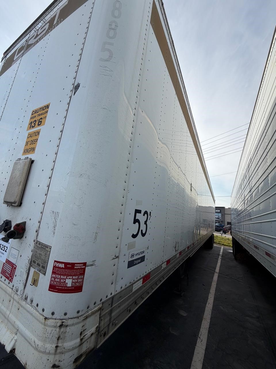 2016 HYUNDAI DRY VAN 2016 HYUNDAI DRY VAN - image 4 of 5