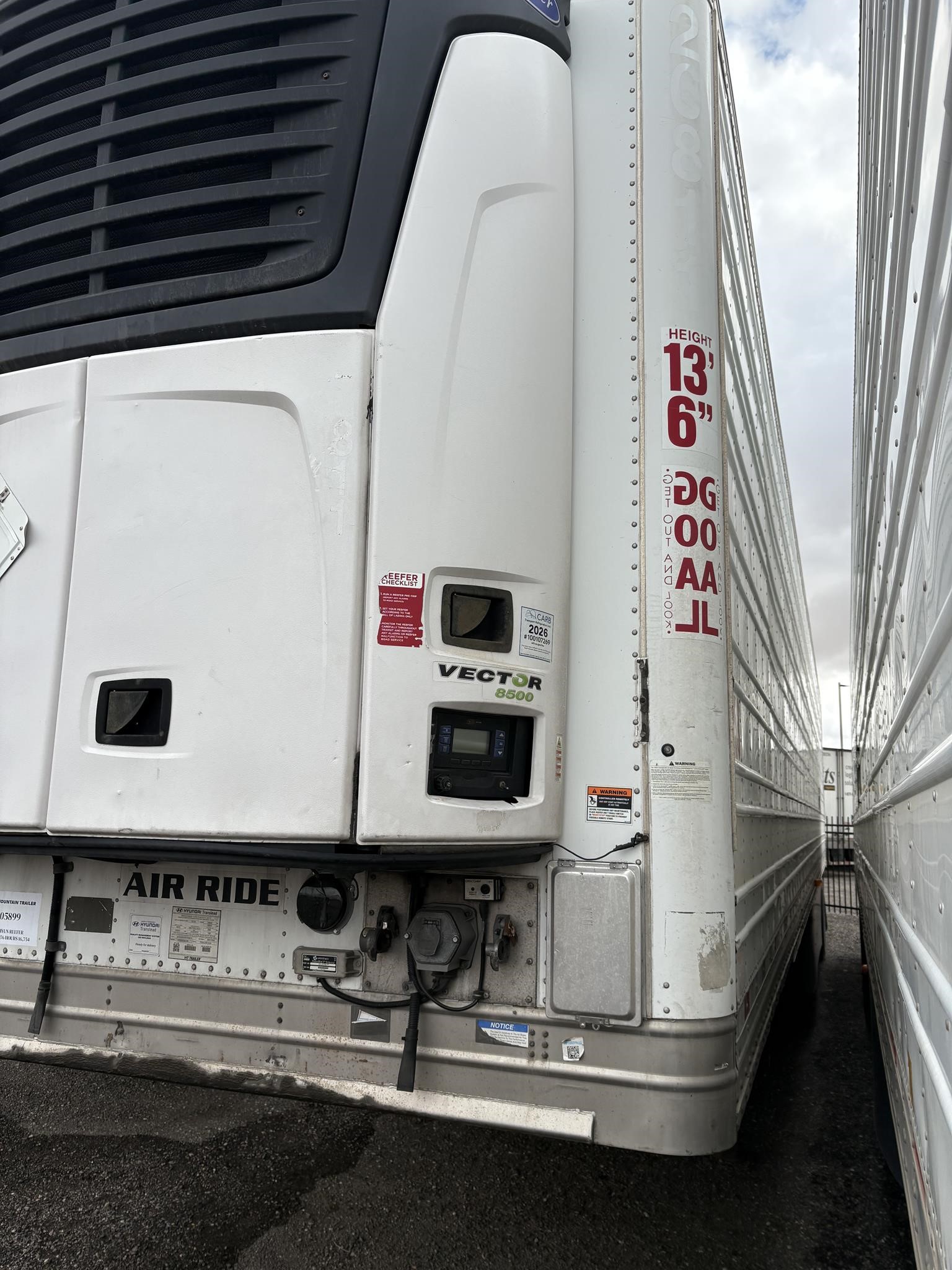 2019 HYUNDAI REEFER 2019 HYUNDAI REEFER - image 4 of 6