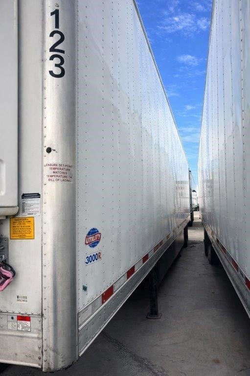 2024 UTILITY REEFER 2024 UTILITY REEFER - image 2 of 4