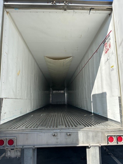 2018 REEFER HYUNDAI 2018 REEFER HYUNDAI - image 4 of 6