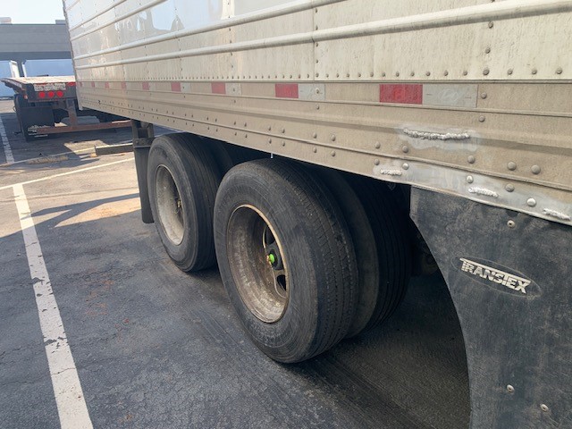2019 REEFER HYUNDAI 2019 REEFER HYUNDAI - image 4 of 6