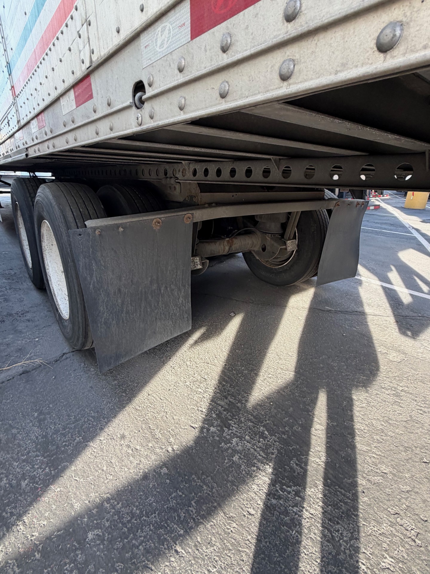 2019 DRY VAN HYUNDAI 2019 DRY VAN HYUNDAI - image 5 of 6