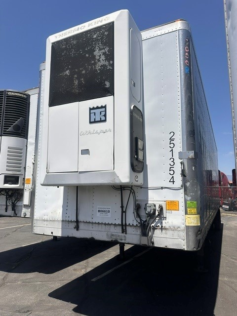 2004 REEFER UTILITY 2004 REEFER UTILITY - image 4 of 6