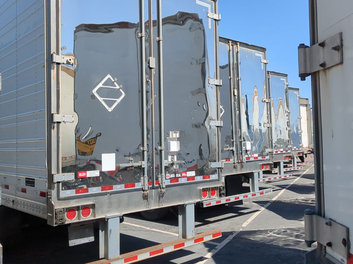 2019 REEFER HYUNDAI 2019 REEFER HYUNDAI - image 2 of 6