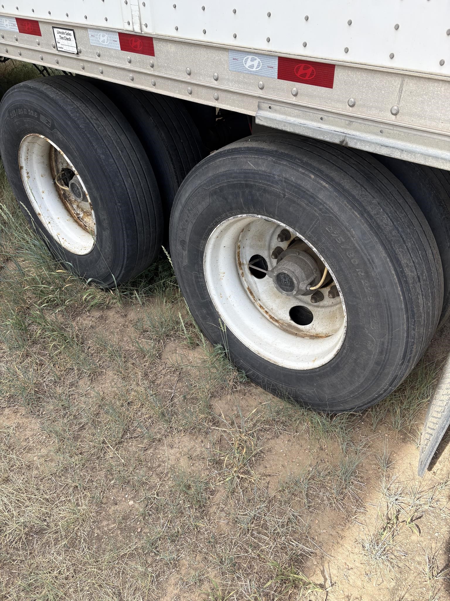 2019 DRY VAN HYUNDAI 2019 DRY VAN HYUNDAI - image 2 of 6
