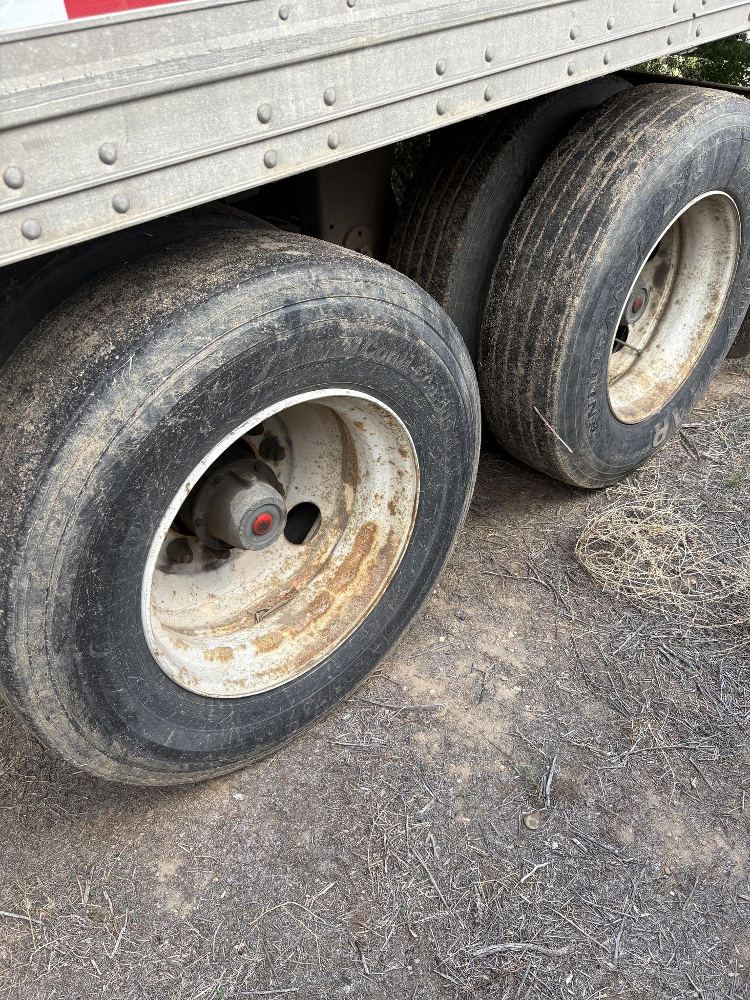 2016 DRY VAN HYUNDAI 2016 DRY VAN HYUNDAI - image 2 of 6