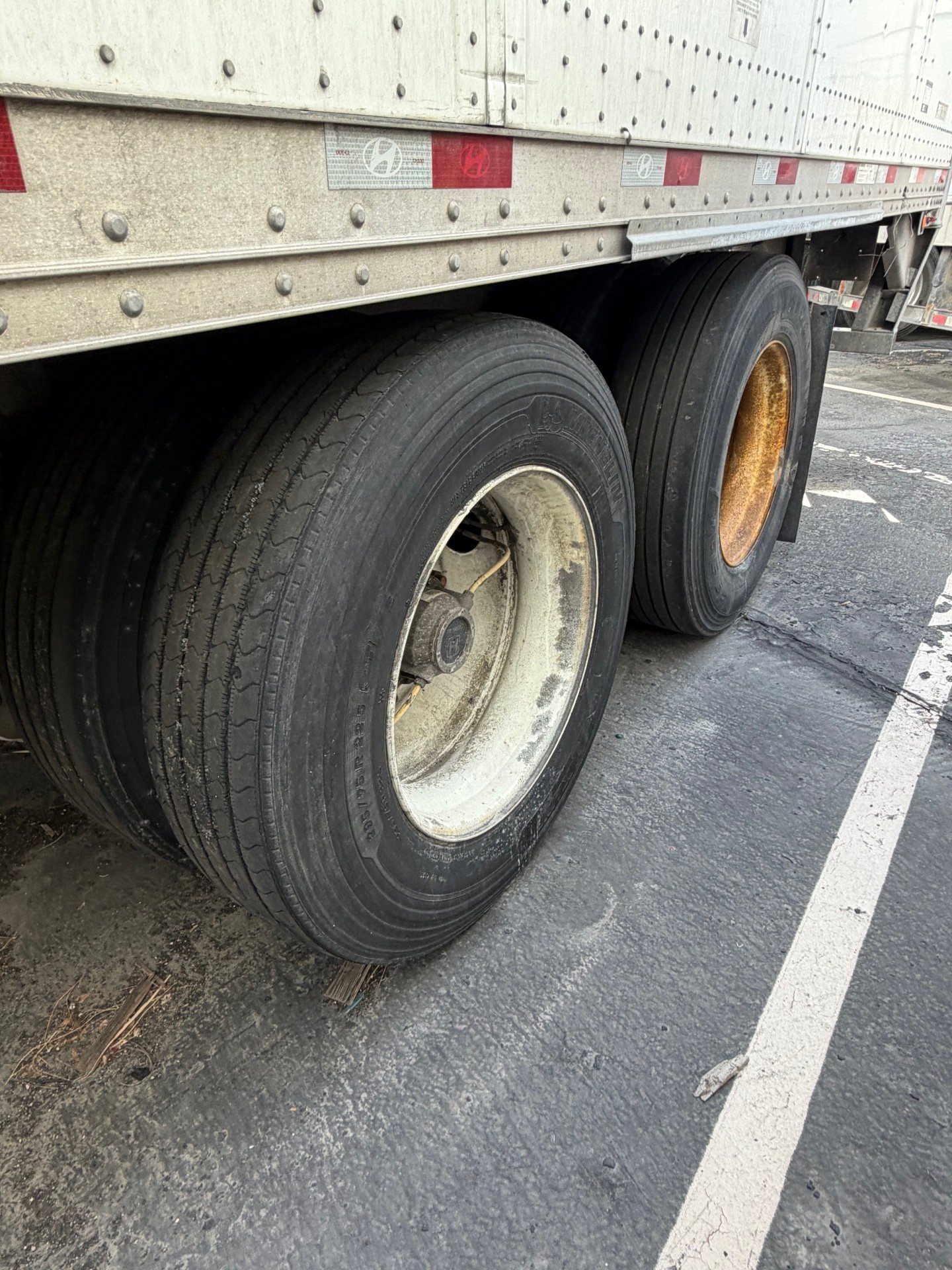 2019 DRY VAN HYUNDAI 806428-12 2019 DRY VAN HYUNDAI 806428-12