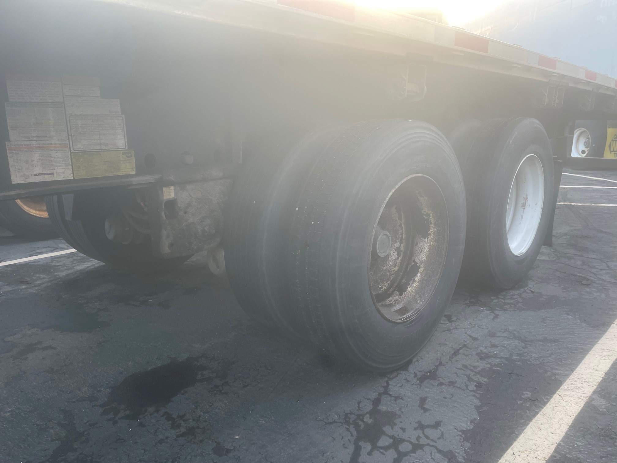 2015 FLATBED UTILITY 2015 FLATBED UTILITY - image 4 of 6